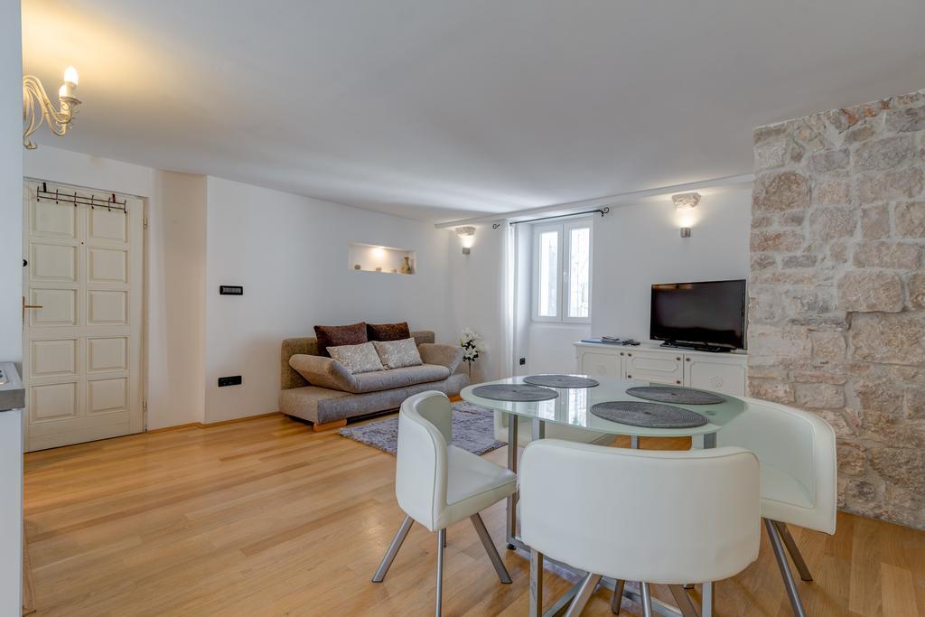 Temple Luxury Apartments & Rooms Σπλιτ Εξωτερικό φωτογραφία