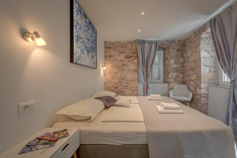 Temple Luxury Apartments & Rooms Σπλιτ Εξωτερικό φωτογραφία