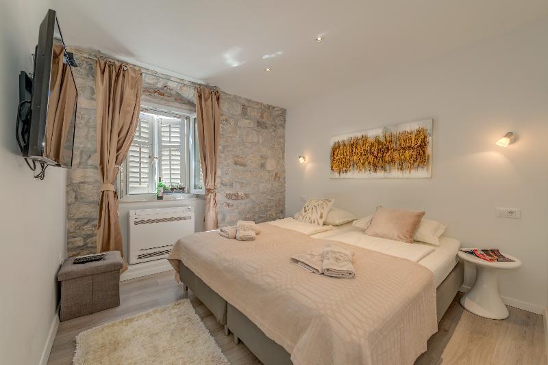 Temple Luxury Apartments & Rooms Σπλιτ Εξωτερικό φωτογραφία